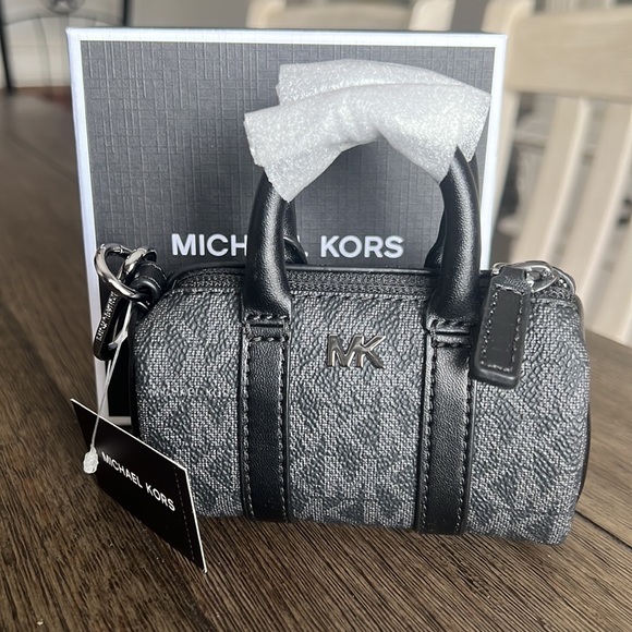 MINI MICHAEL KORS BAG CHARM... - Picture 12 of 16